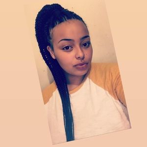 Meet your Posher, Destiny